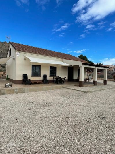 Image No.3-Villa de 4 chambres à vendre