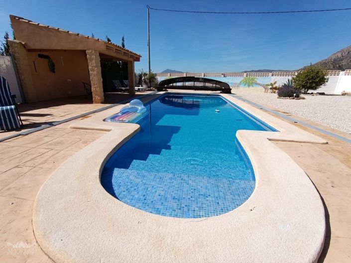 Image No.3-3 Bed Villa for sale