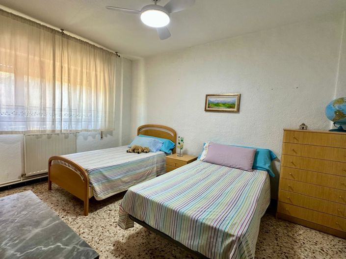 Image No.12-5 Bed Villa for sale