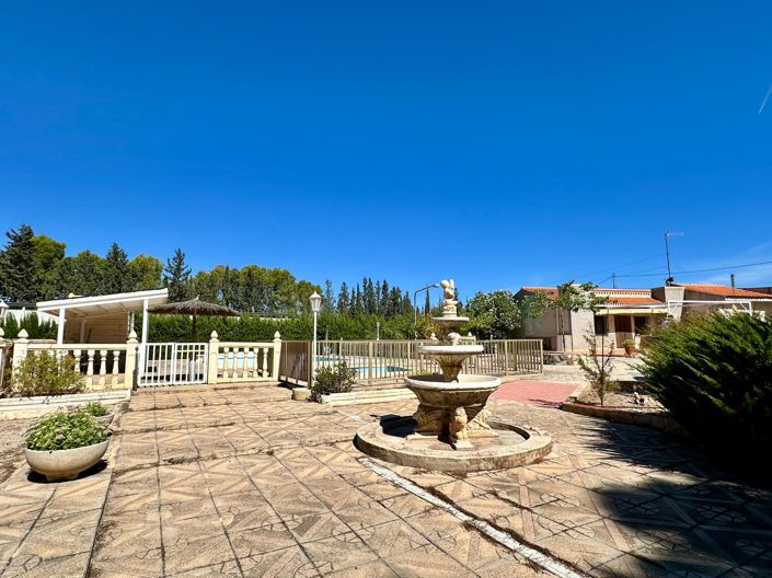 Image No.19-5 Bed Villa for sale