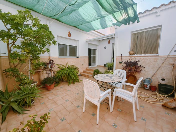 Image No.11-4 Bed Duplex for sale