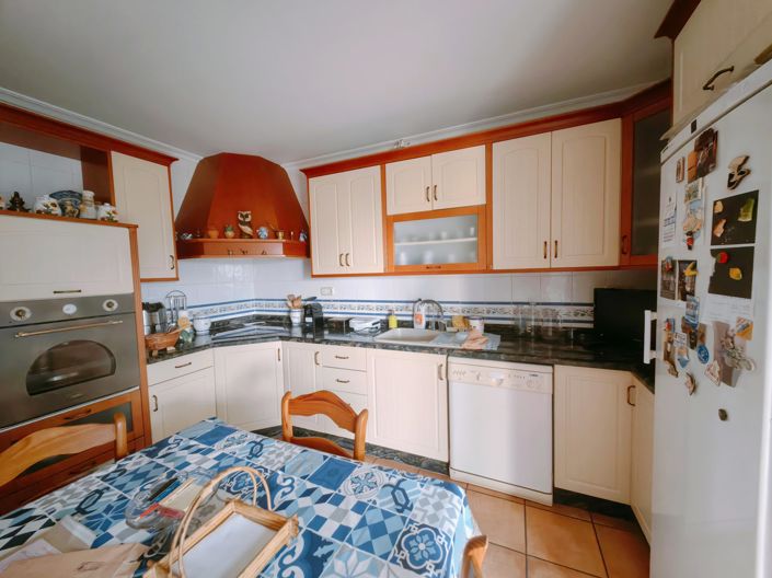 Image No.12-4 Bed Duplex for sale