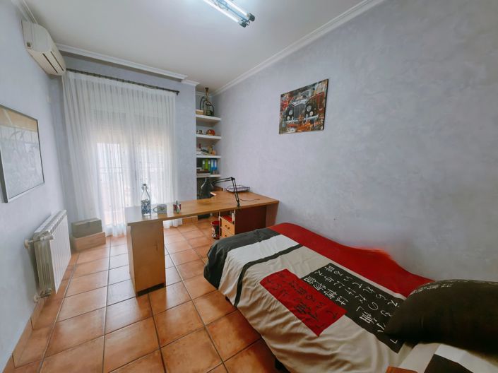 Image No.17-4 Bed Duplex for sale