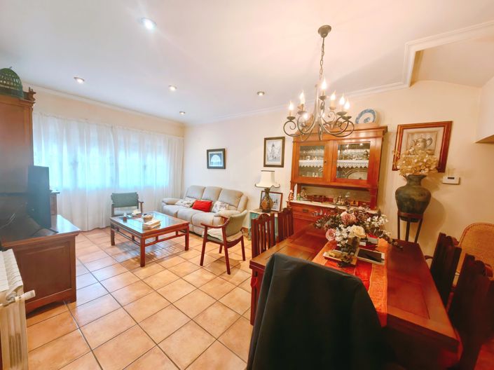 Image No.7-4 Bed Duplex for sale