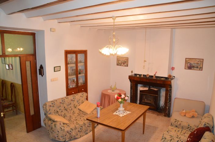 Image No.16-4 Bed Townhouse for sale