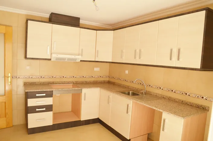 Image No.4-4 Bed Apartment for sale