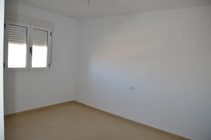 Image No.8-4 Bed Apartment for sale