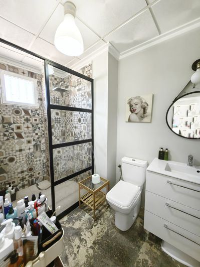 Image No.18-2 Bed Apartment for sale