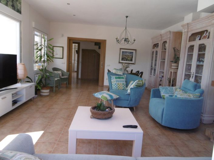 Image No.19-4 Bed Villa for sale
