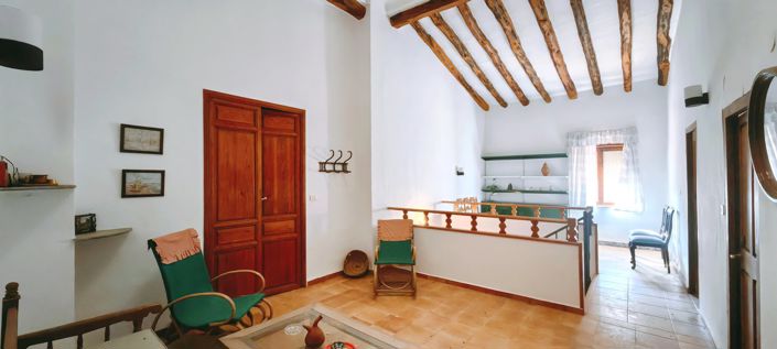 Image No.20-5 Bed Country House for sale