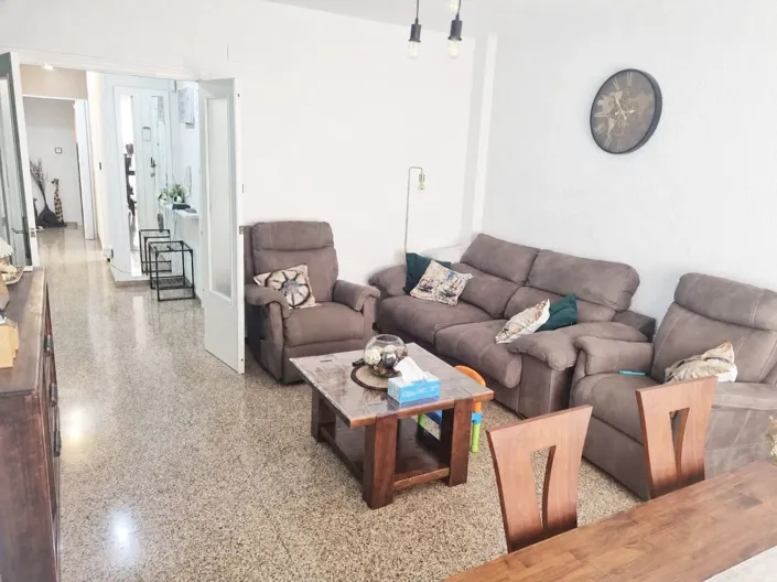 Image No.3-4 Bed Apartment for sale