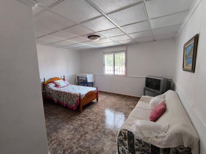 Image No.15-7 Bed Country House for sale
