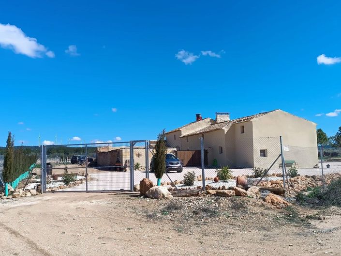 Image No.2-5 Bed Country House for sale