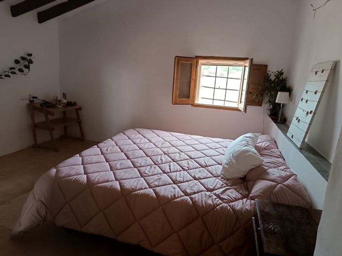 Image No.7-5 Bed Country House for sale