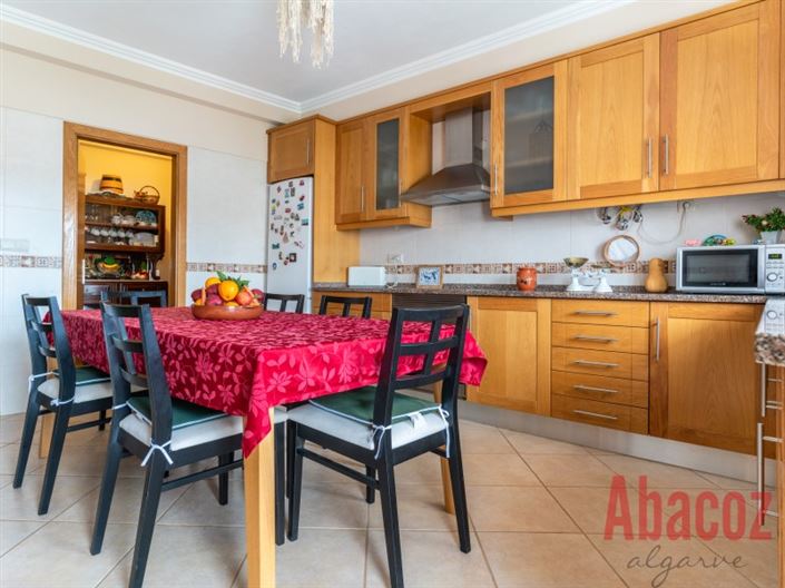 Image No.6-4 Bed Townhouse for sale