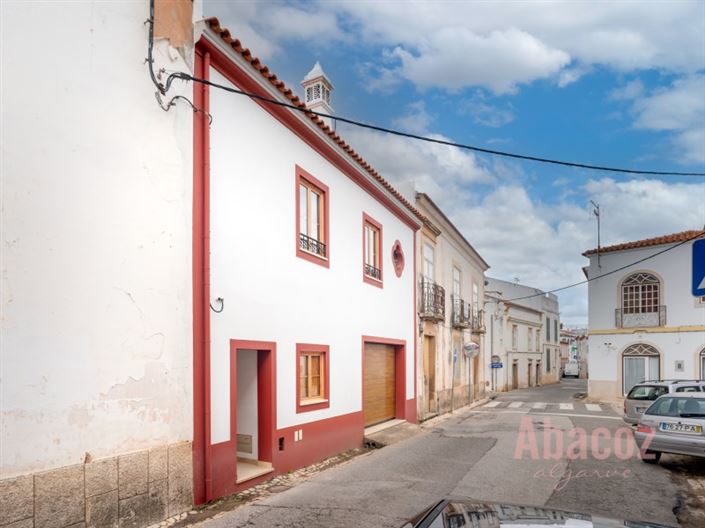 Image No.31-4 Bed Townhouse for sale