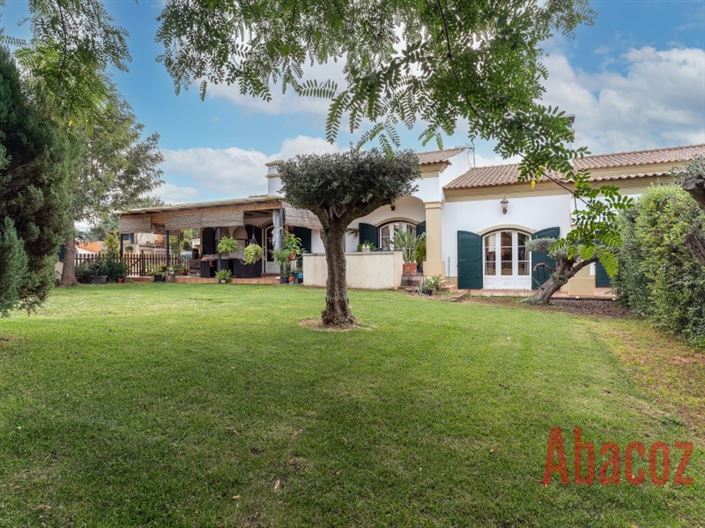 Image No.26-4 Bed Villa for sale