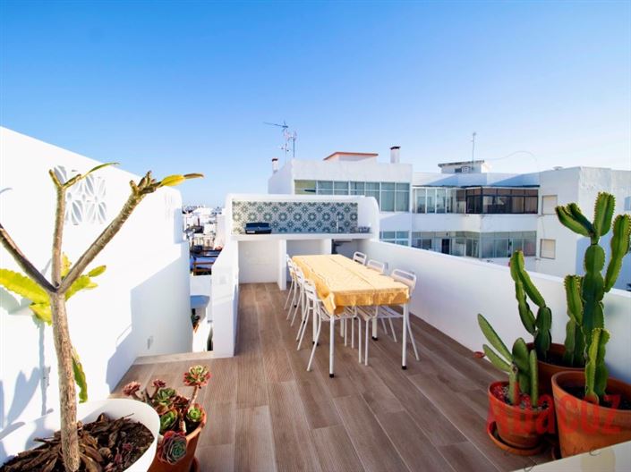 Image No.41-3 Bed Townhouse for sale