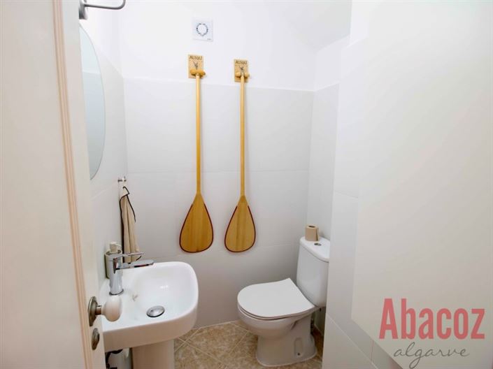 Image No.11-3 Bed Townhouse for sale