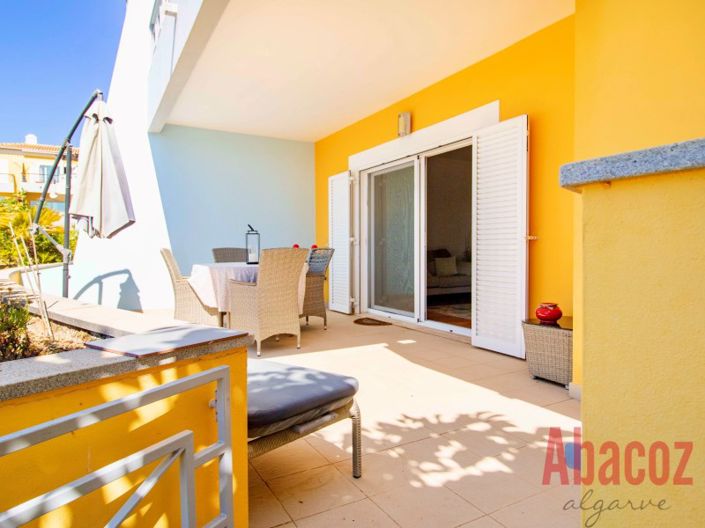 Image No.24-2 Bed Apartment for sale