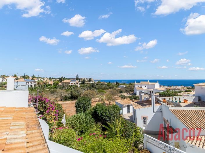 Image No.20-3 Bed House for sale