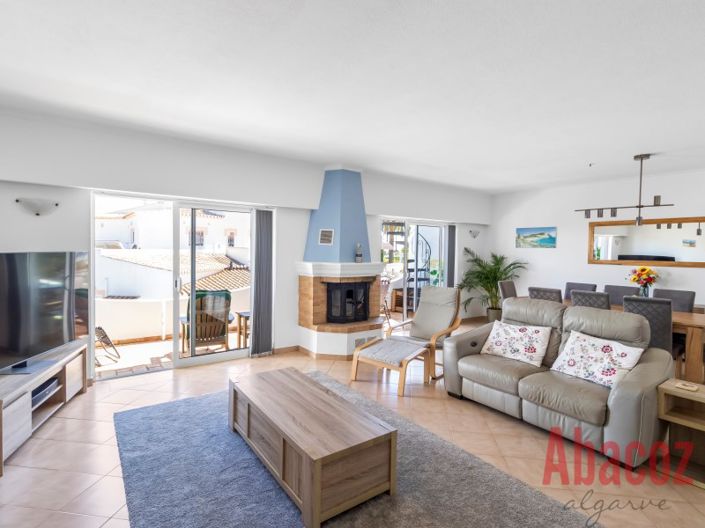 Image No.5-3 Bed House for sale