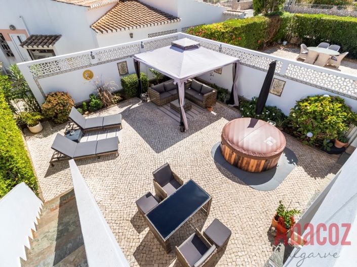 Image No.22-3 Bed House for sale