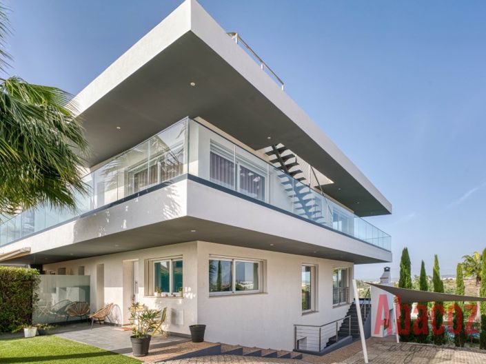 Image No.3-3 Bed House/Villa for sale