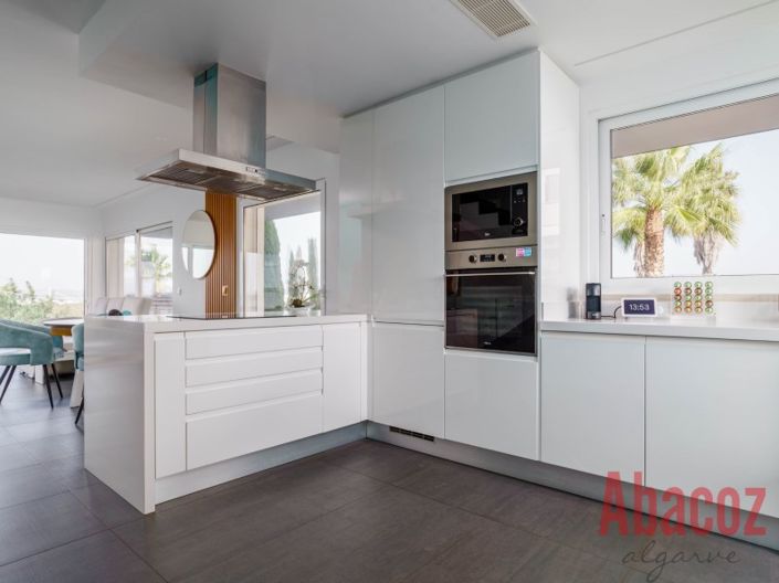 Image No.9-3 Bed House/Villa for sale