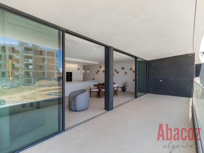Image No.8-3 Bed Apartment for sale