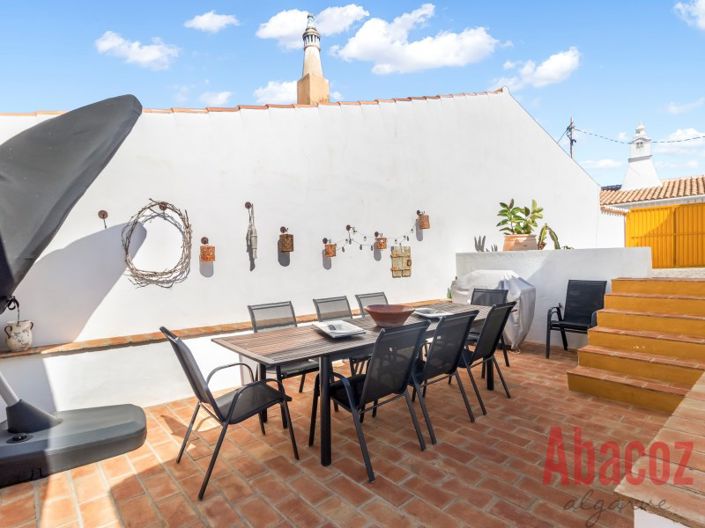 Image No.22-4 Bed Villa for sale