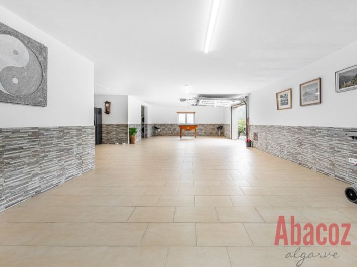 Image No.21-3 Bed Villa for sale