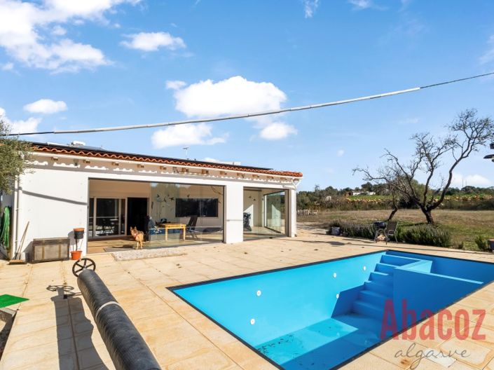 Image No.15-2 Bed Villa for sale