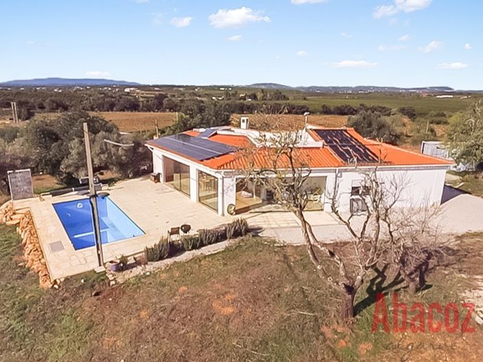 Image No.20-2 Bed Villa for sale