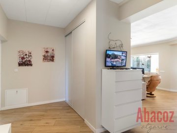 idd829b601-0000-0500-0000-000017dca40e