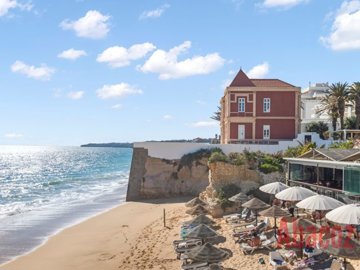 id26c1c301-0000-0500-0000-000018f6c873