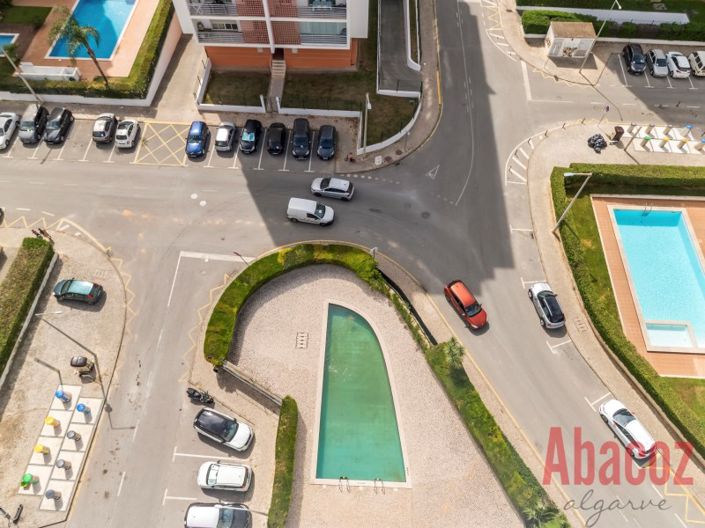 Image No.20-4 Bed Apartment for sale