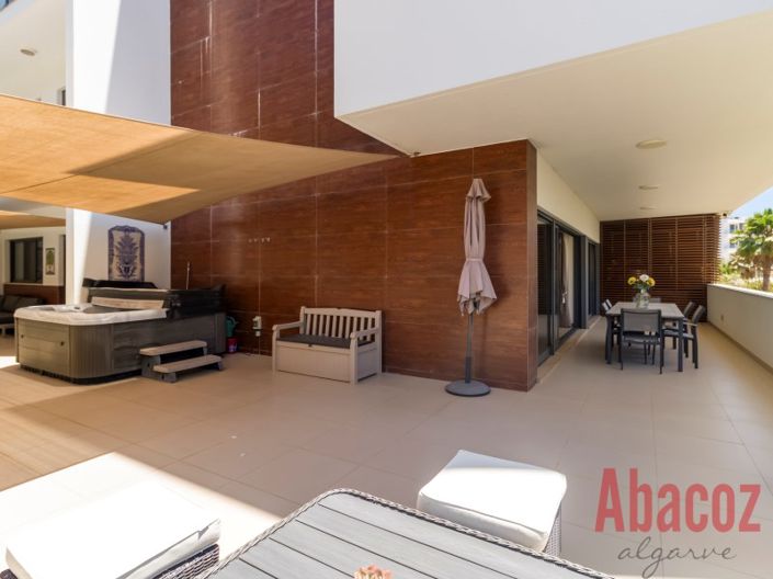 Image No.16-3 Bed Apartment for sale