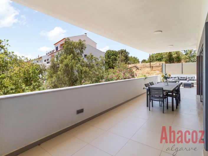 Image No.27-3 Bed Apartment for sale