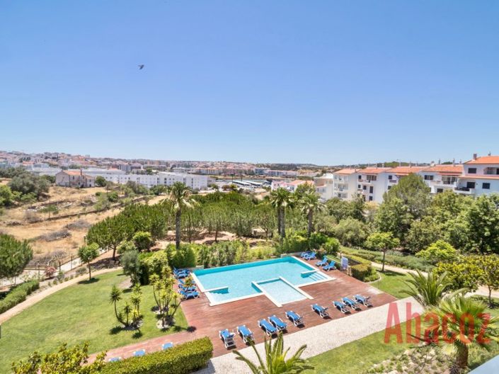 Image No.28-3 Bed Apartment for sale