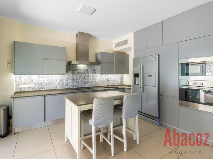 Image No.6-3 Bed Apartment for sale