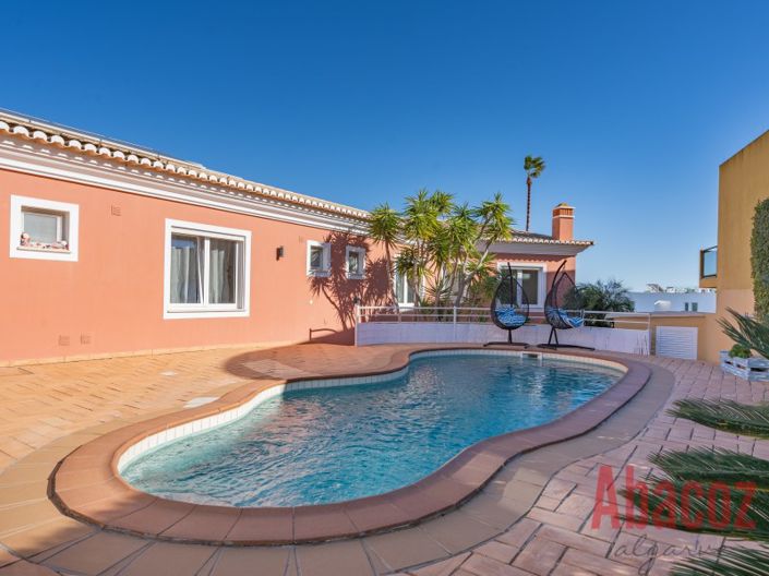 Image No.12-4 Bed Villa for sale