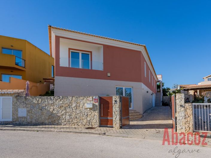 Image No.48-4 Bed Villa for sale
