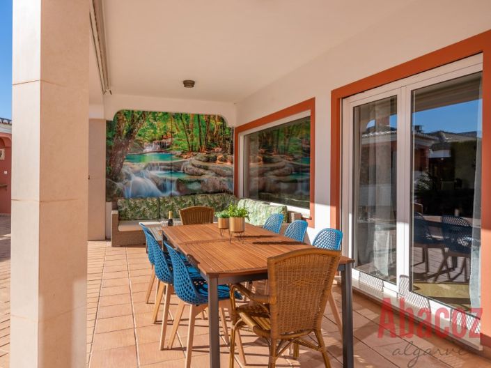 Image No.6-4 Bed Villa for sale