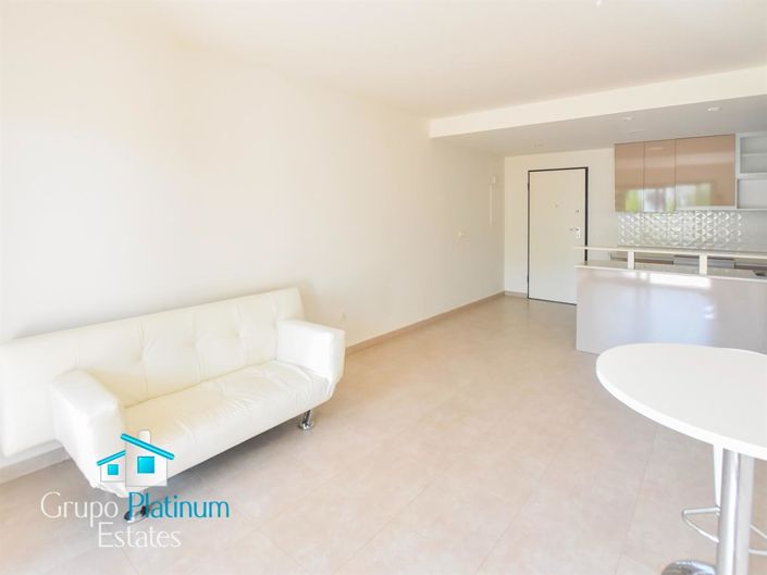 Image No.10-1 Bed Apartment for sale