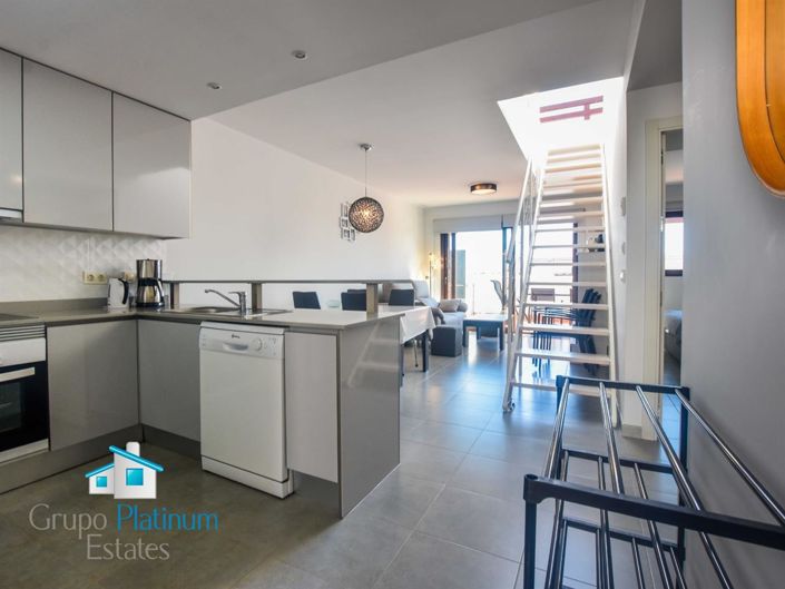 Image No.4-2 Bed Property for sale