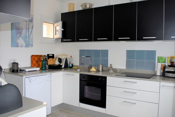 Image No.6-3 Bed Villa for sale