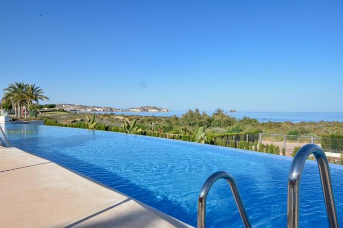 Image No.1-3 Bed Apartment for sale