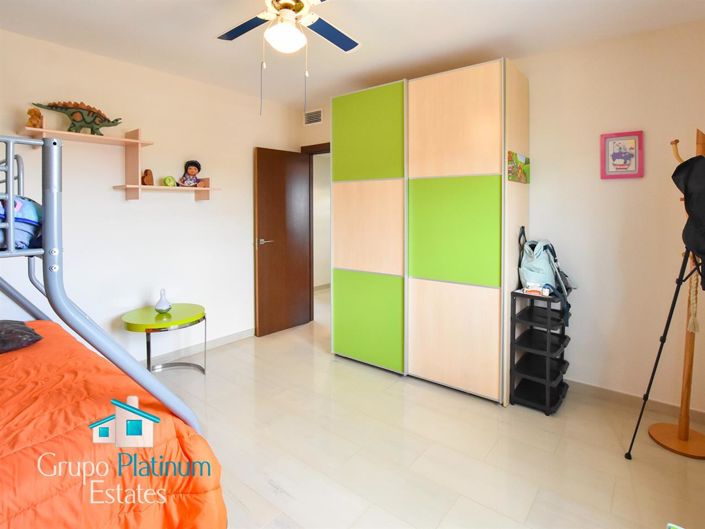 Image No.24-3 Bed Villa for sale