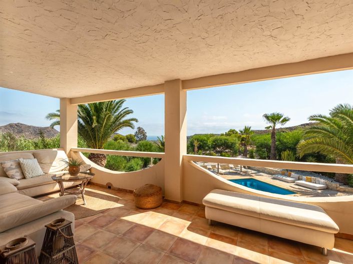 Image No.16-10 Bed Villa for sale